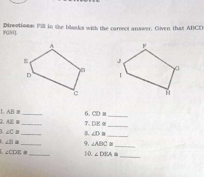 Carolyn drew a rhombus abcd. fill in the blanks.